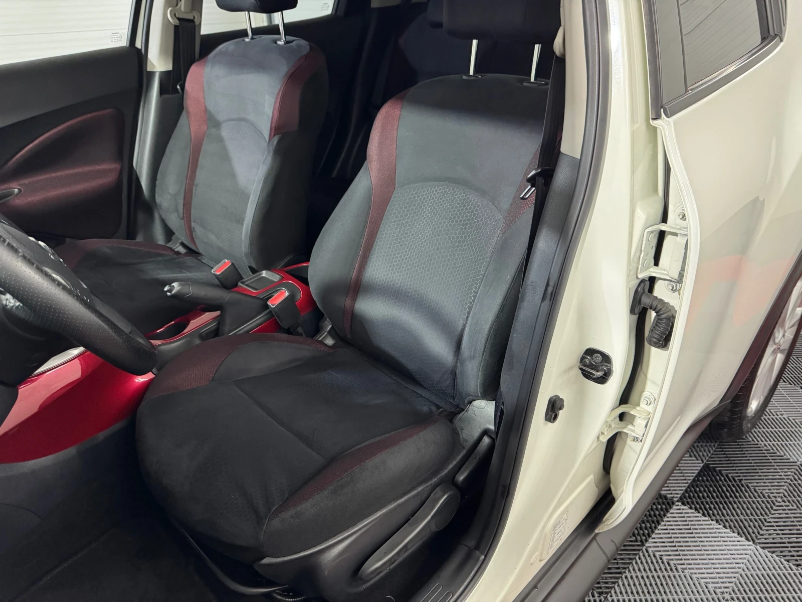 Nissan Juke 1.5 DCI - 97.000 km!!! | Mobile.bg � ����������� 14