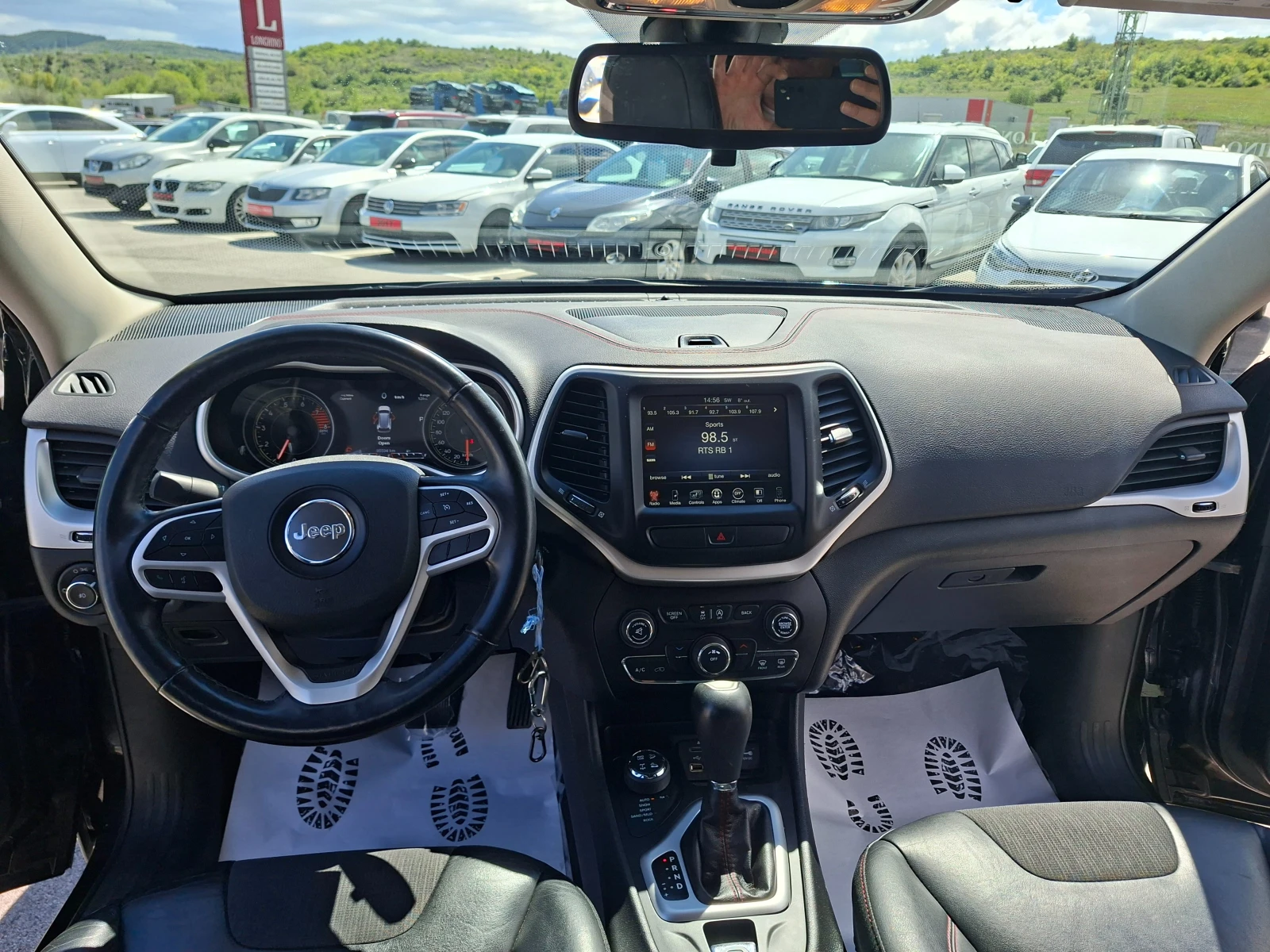 Jeep Cherokee TRAILHAWK 3.2 v6 274hp, снимка 11 - Автомобили и джипове - 54387549