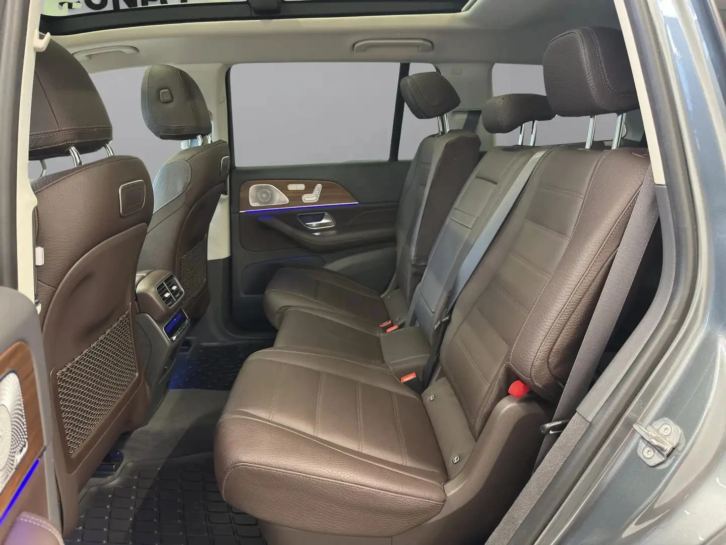Mercedes-Benz GLS 400 d 4Matic AMG-Line , снимка 5 - Автомобили и джипове - 54420461