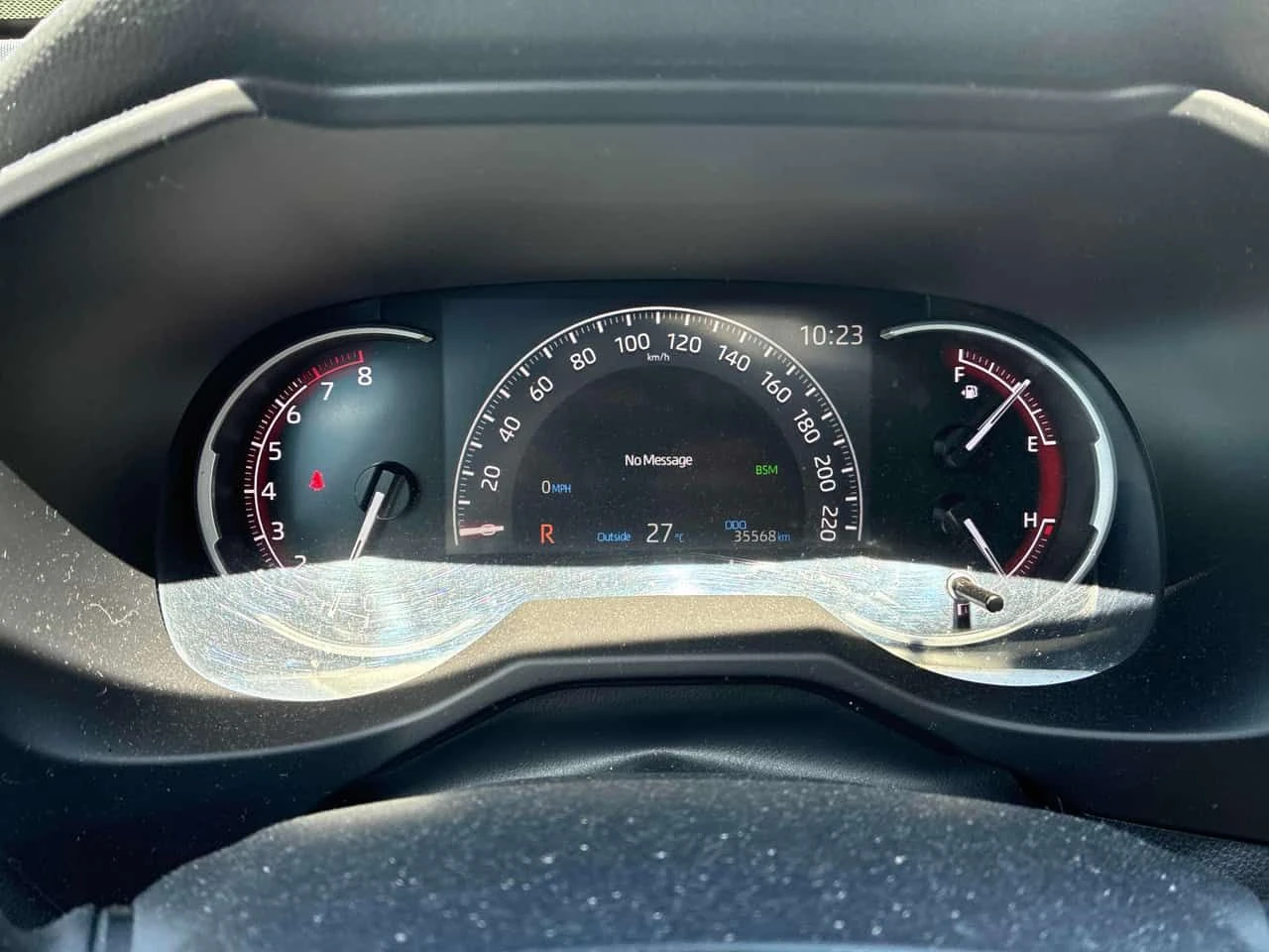 Toyota Rav4 * XLE * АВТОКРЕДИТ БЕЗ ПЪРВОНАЧАЛНА ВНОСКА* , снимка 8 - Автомобили и джипове - 54981782