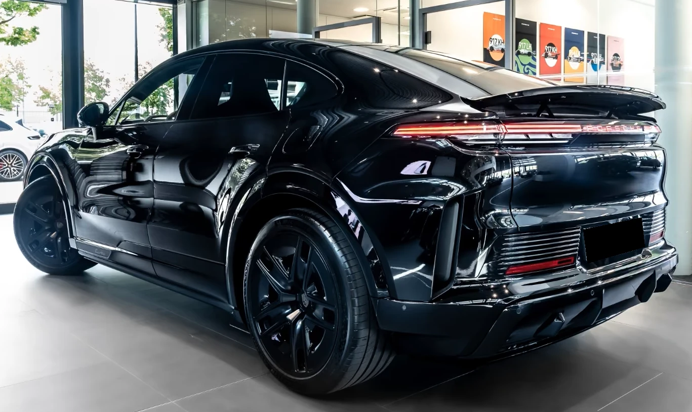 Porsche Cayenne COUPE* TURBO ELECTRIC* BURM* DISTR* PANO* KEYLESS*, снимка 2 - Автомобили и джипове - 55610135
