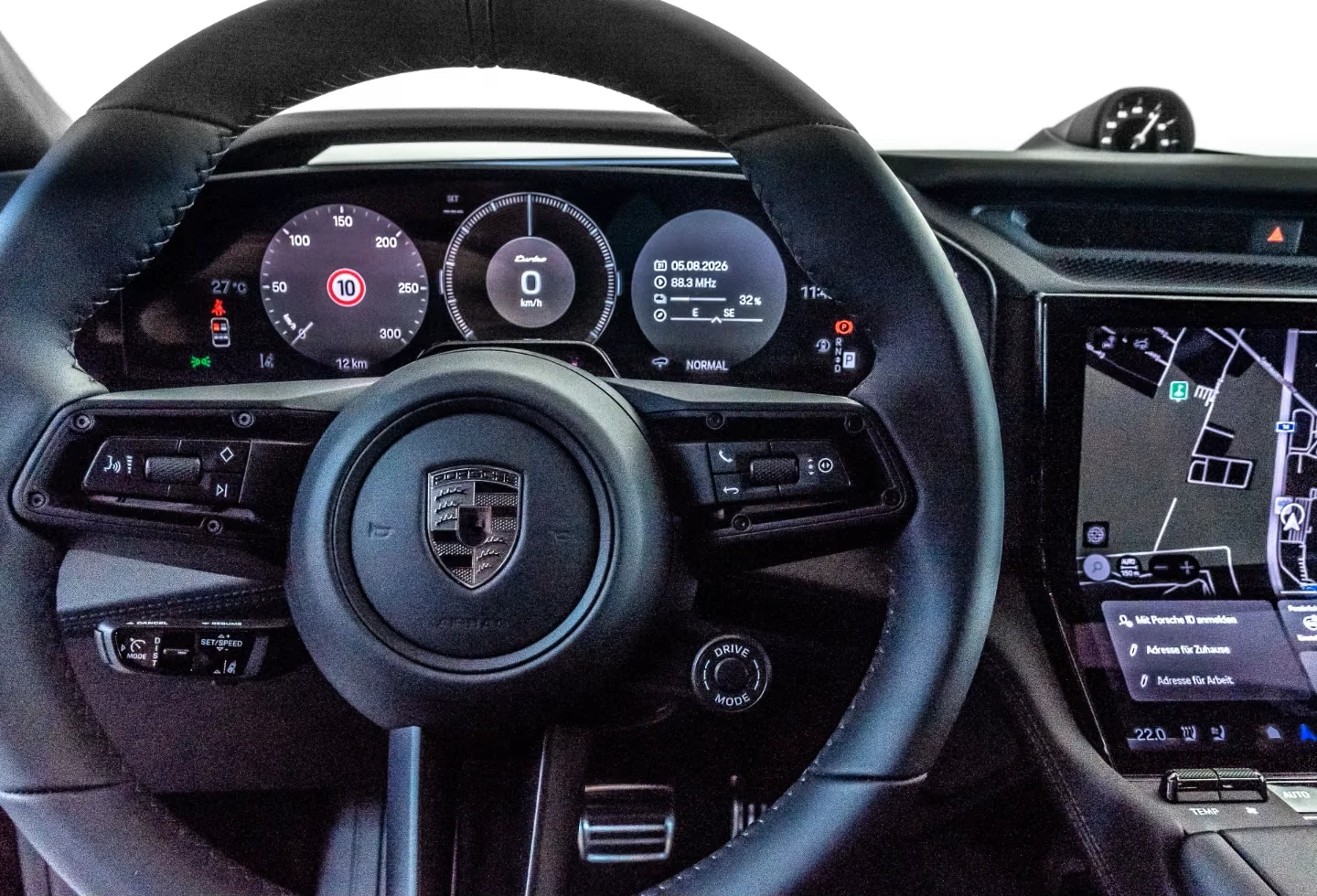 Porsche Cayenne COUPE* TURBO ELECTRIC* BURM* DISTR* PANO* KEYLESS*, снимка 16 - Автомобили и джипове - 55610135