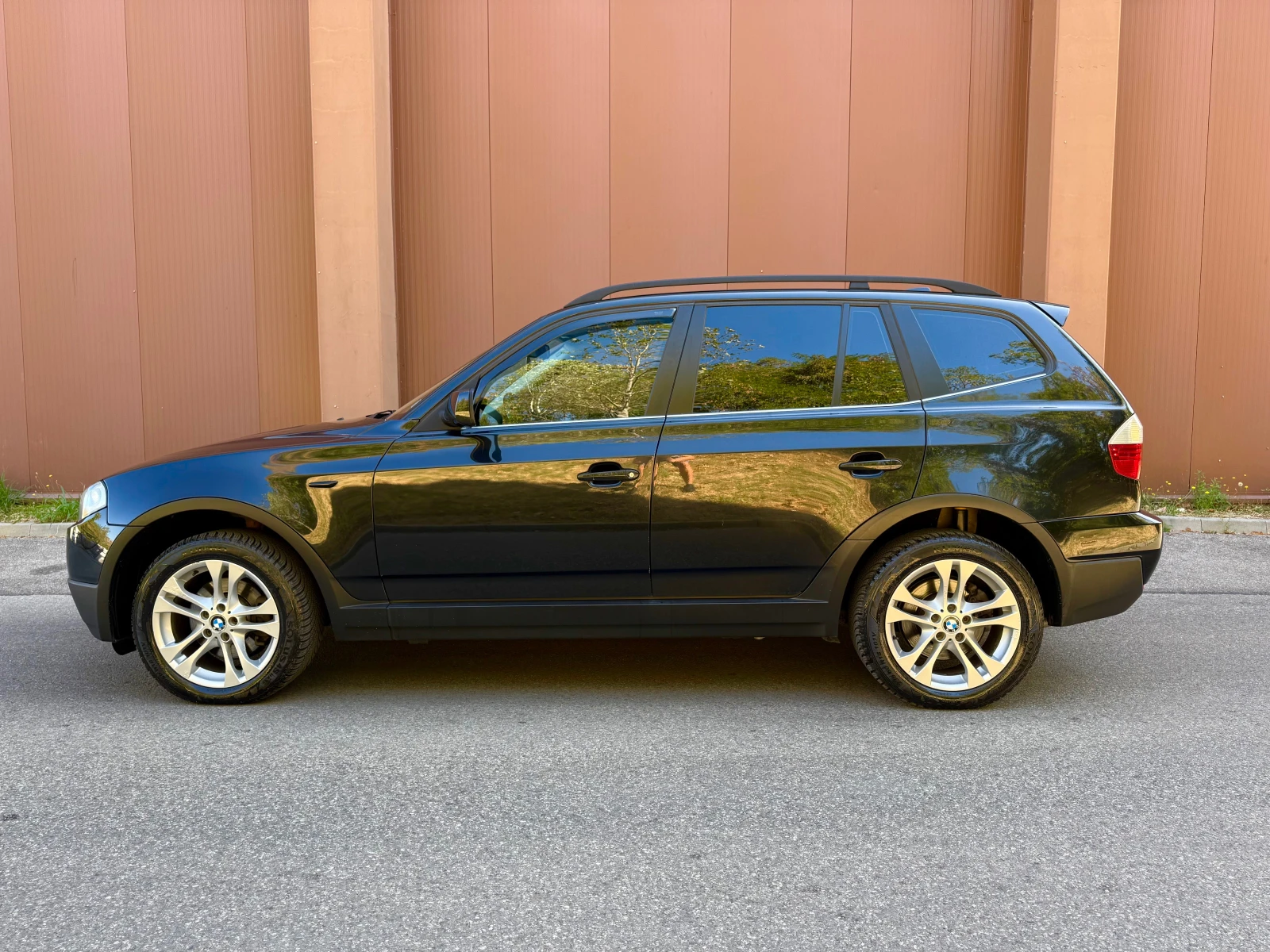 BMW X3 3.0d xDrive FACELIFT| 218 к.с.| AUTOMATIC| XENON, снимка 2 - Автомобили и джипове - 56012606