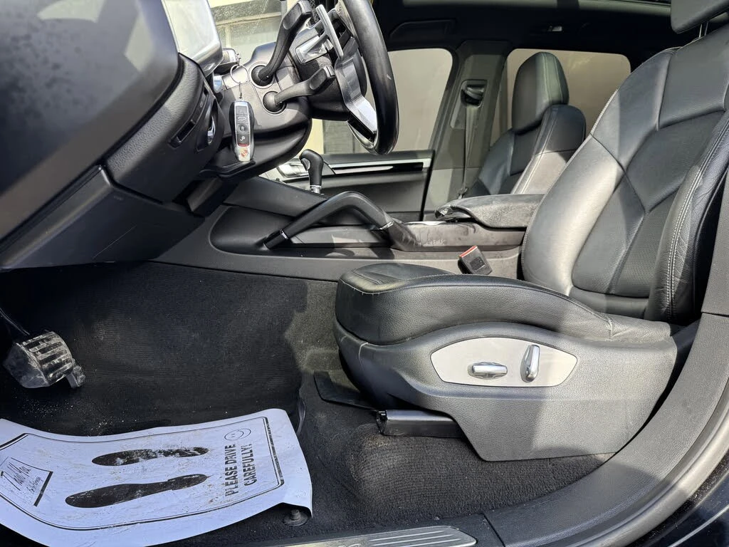 Porsche Cayenne 3.6 V6| ПАНОРАМА| КАМЕРА| ПОДГРЕВ, снимка 11 - Автомобили и джипове - 56138896