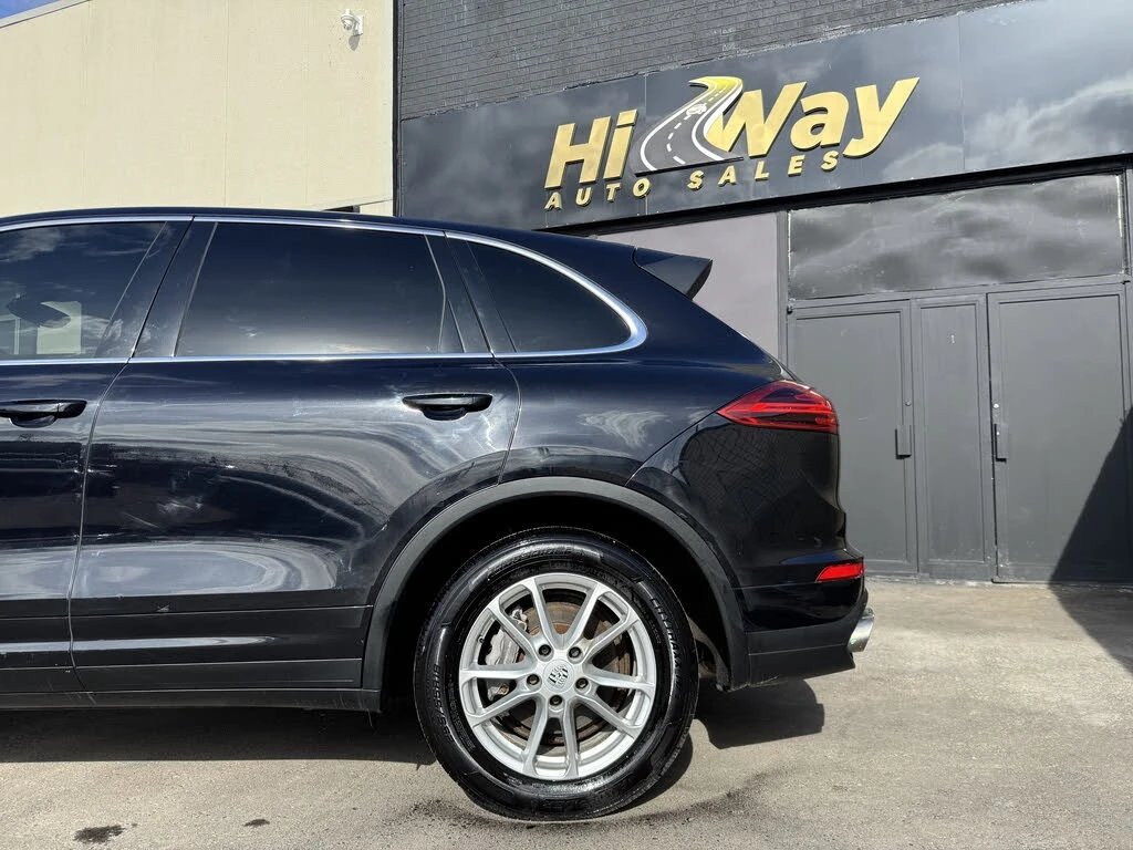 Porsche Cayenne 3.6 V6| ПАНОРАМА| КАМЕРА| ПОДГРЕВ, снимка 3 - Автомобили и джипове - 56138896