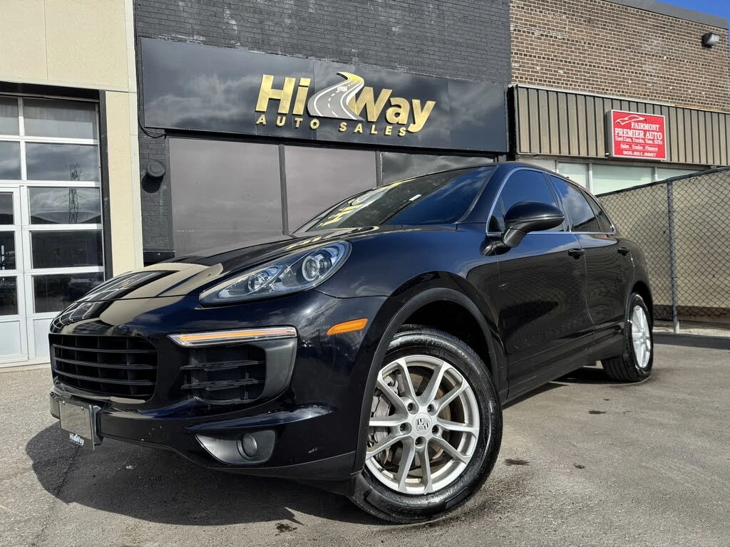 Porsche Cayenne 3.6 V6| ПАНОРАМА| КАМЕРА| ПОДГРЕВ, снимка 2 - Автомобили и джипове - 56138896