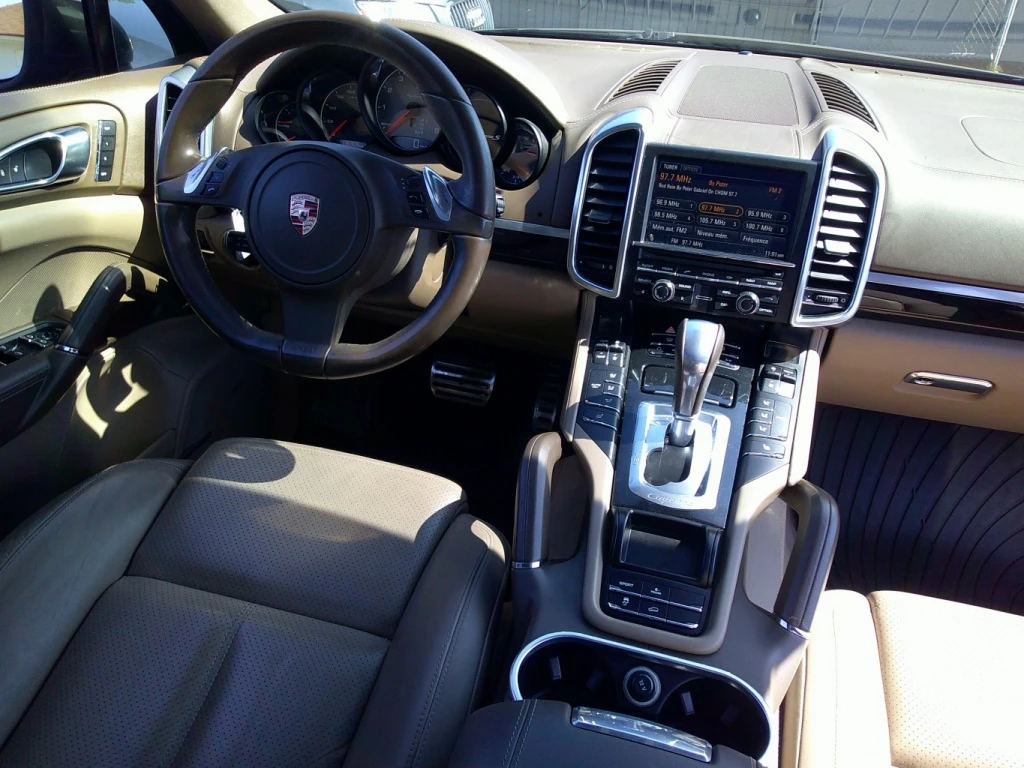 Porsche Cayenne Hybrid S, снимка 9 - Автомобили и джипове - 56597172
