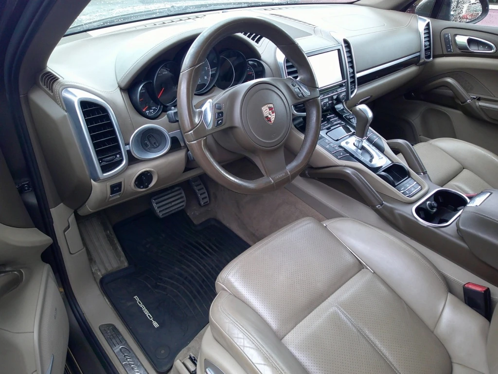 Porsche Cayenne Hybrid S, снимка 6 - Автомобили и джипове - 56597172