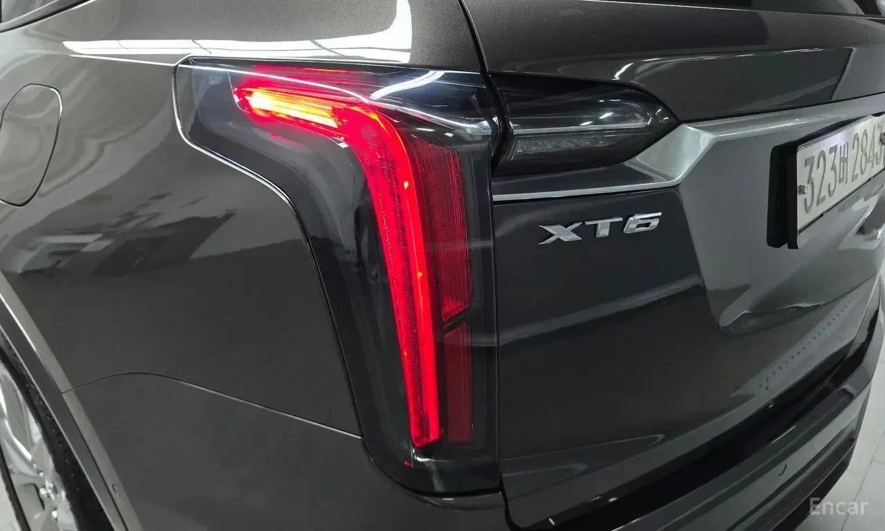Cadillac XT6, снимка 6 - Автомобили и джипове - 56686402