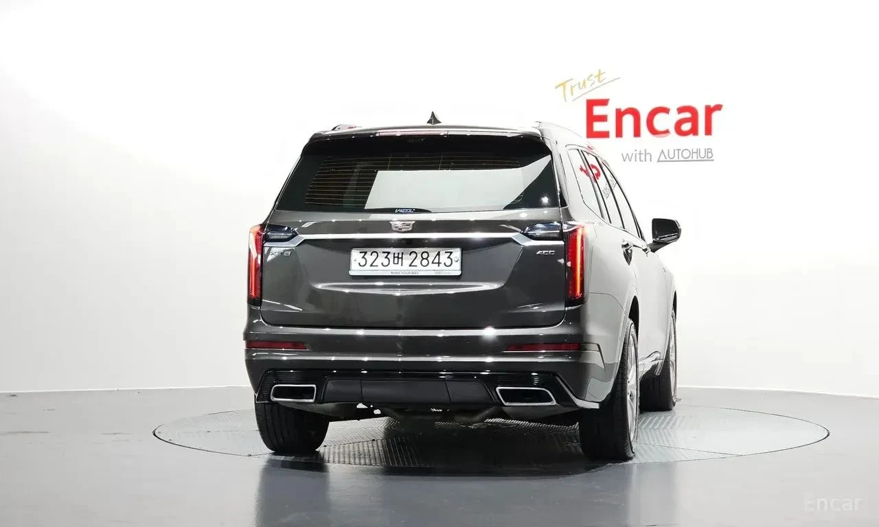 Cadillac XT6, снимка 4 - Автомобили и джипове - 56686402