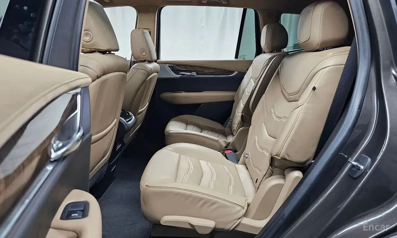 Cadillac XT6, снимка 15 - Автомобили и джипове - 56686402