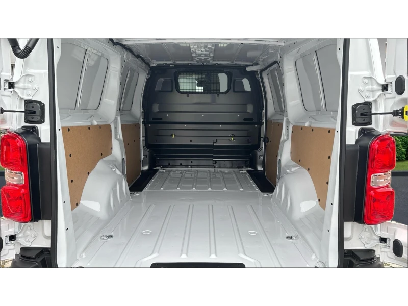 Toyota Proace VAN EV L2 75kWh, Месечна вноска от 222  , снимка 10 - Бусове и автобуси - 53521190