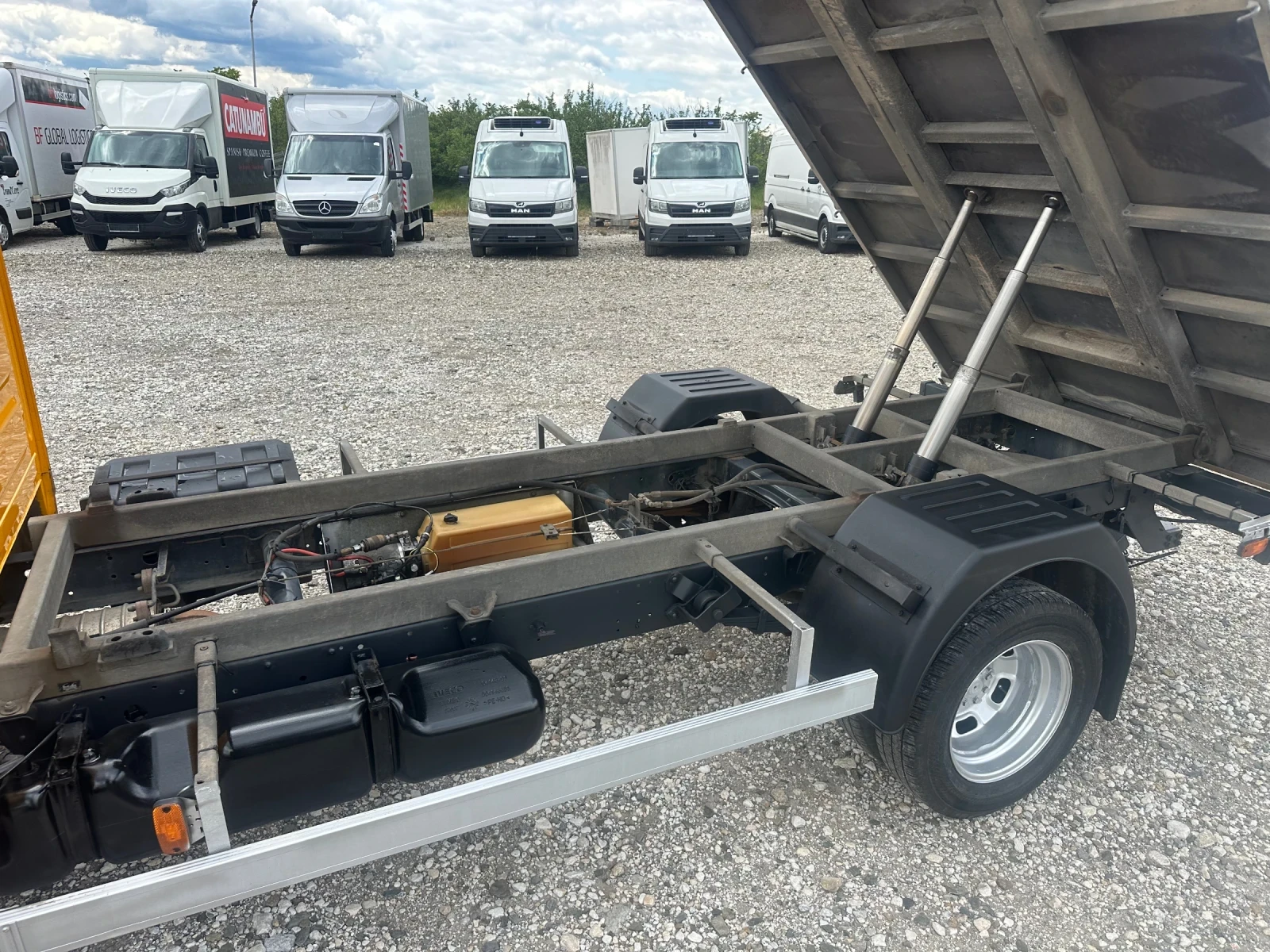 Iveco Daily 40C!3.0!До3, 5т!Дв.Гума!Клима!САМОСВАЛ!!194х.км - изображение 8