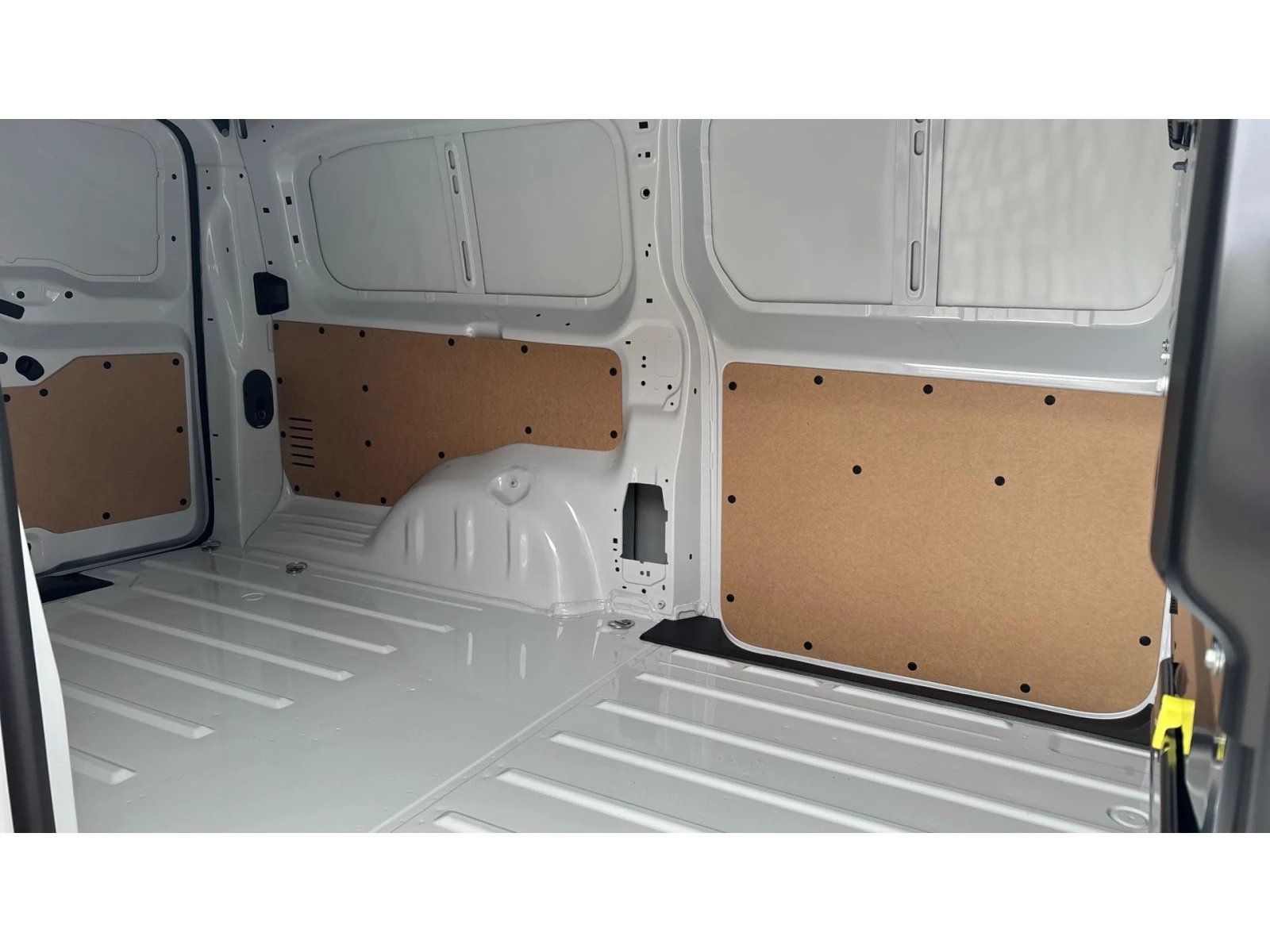 Toyota Proace VAN EV L2 75kWh, Месечна вноска от 222   - изображение 7