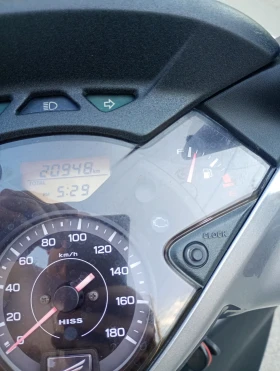 Honda Sh 300Инжекцион 2011г., снимка 11