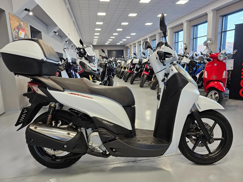 Honda Sh 300ie, ABS, Sport, 2015г., снимка 3 - Мотоциклети и мототехника - 49592668