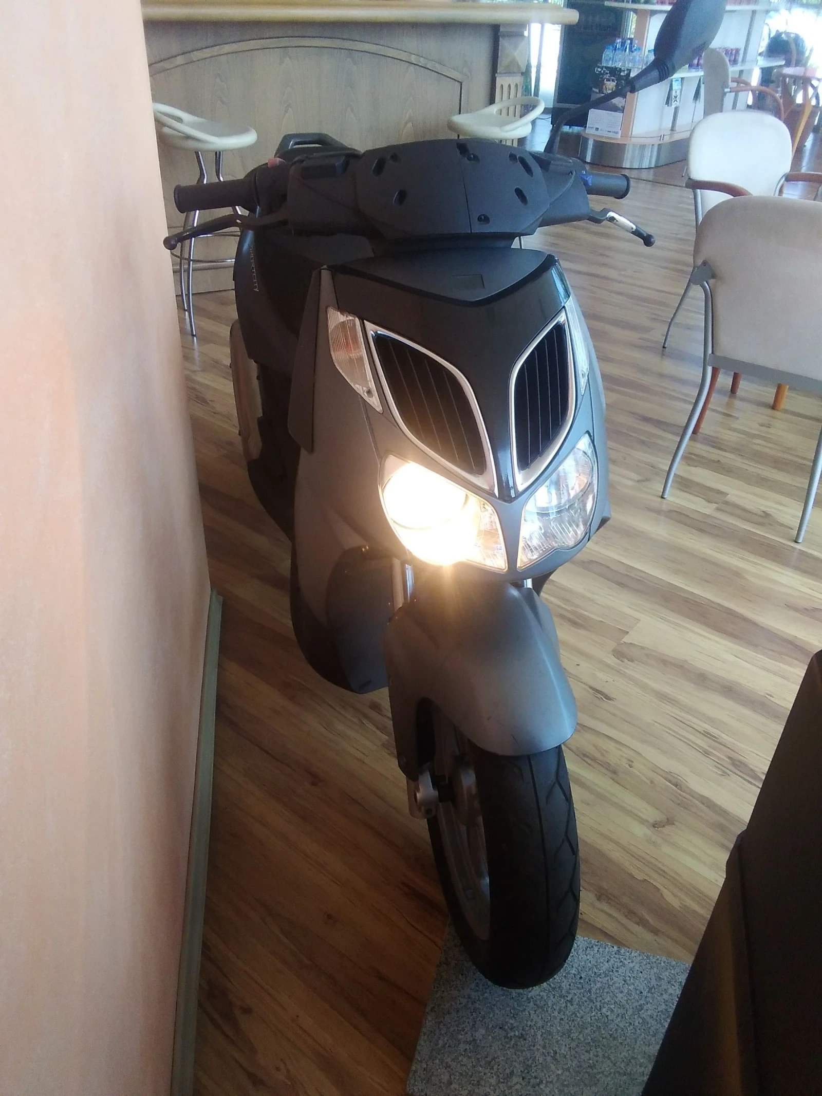 Aprilia 125, снимка 6 - Мотоциклети и мототехника - 54572684