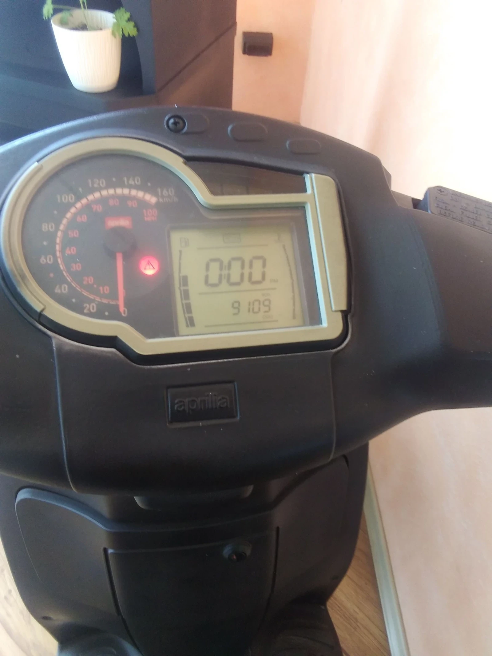 Aprilia 125, снимка 7 - Мотоциклети и мототехника - 54572684