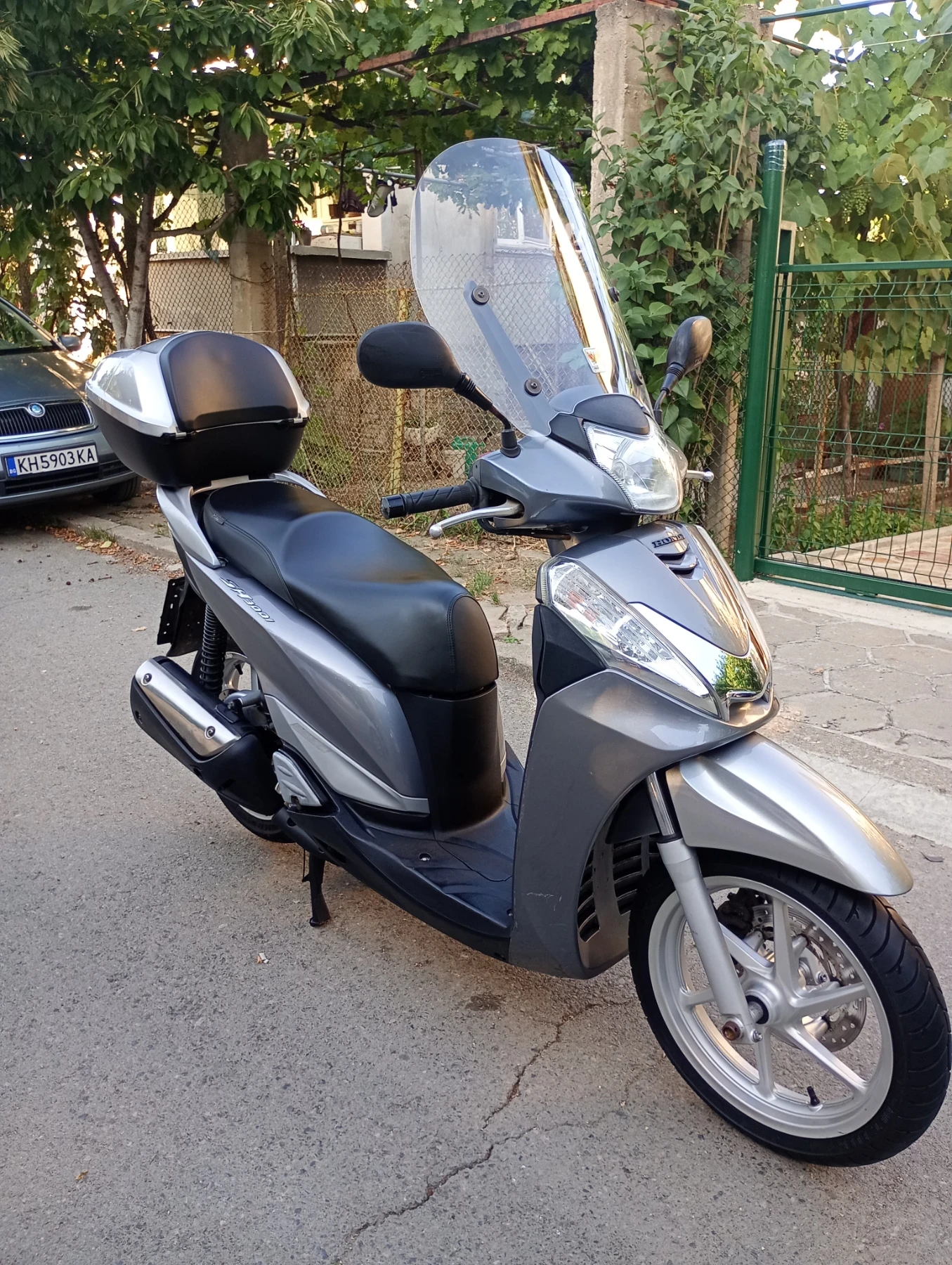 Honda Sh 300Инжекцион 2011г., снимка 12 - Мотоциклети и мототехника - 55154000