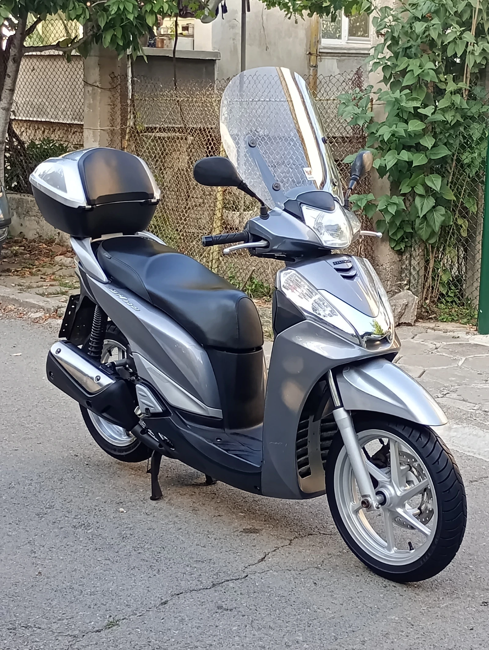 Honda Sh 300Инжекцион 2011г.