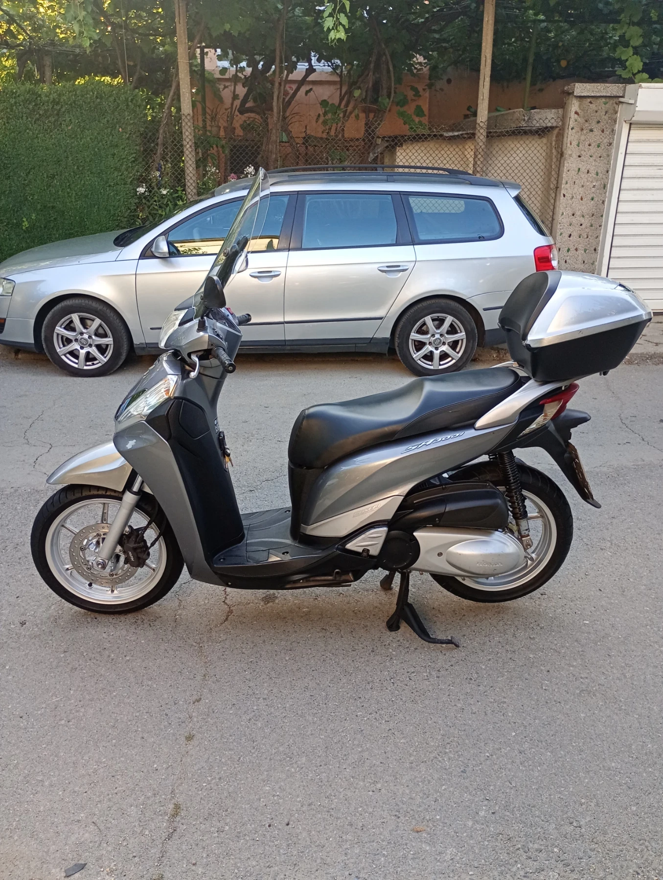 Honda Sh 300Инжекцион 2011г., снимка 3 - Мотоциклети и мототехника - 55154000