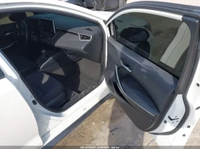 Toyota Corolla 2.0l Se* СТАВА НА ГАЗ * , снимка 5