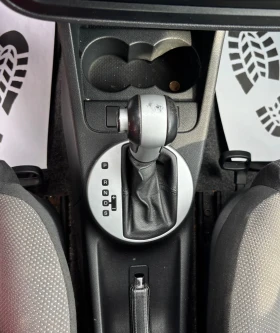 Skoda Fabia 1.6i/АВТОМАТИК/ПАРКТРОНИК, снимка 12