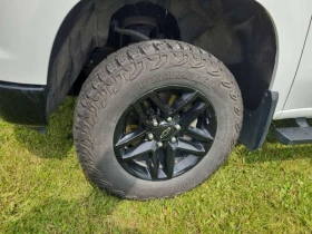 Chevrolet Silverado * Custom Trail Bo * CARFAX * ОПЦИЯ ЗА ФИНАНСИРАНЕ, снимка 15