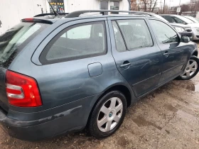 Skoda Octavia 1.6i 102к.с ПЕРФЕКТНА!, снимка 9