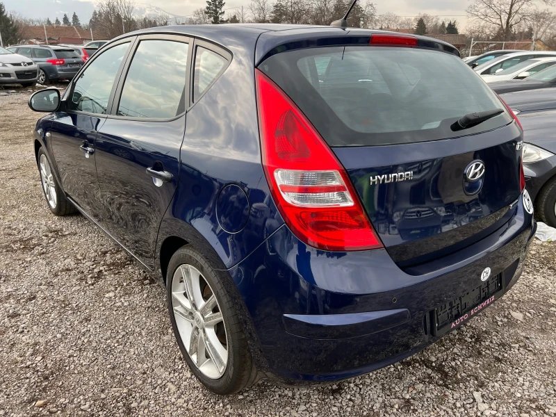 Hyundai I30 2.0 I Schweiz, снимка 3 - Автомобили и джипове - 49318668