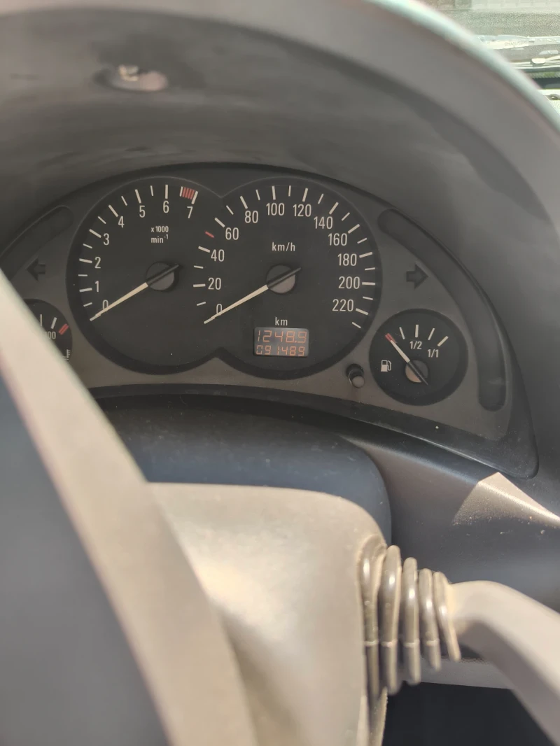 Opel Corsa, снимка 5 - Автомобили и джипове - 52381206