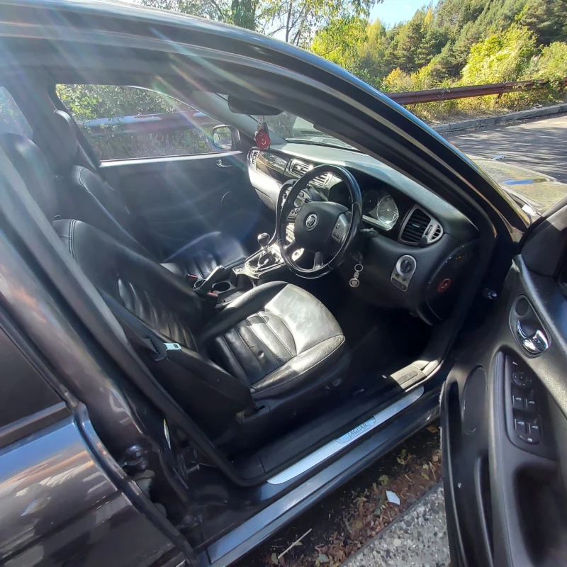 Jaguar X-type, снимка 5 - Автомобили и джипове - 53540544