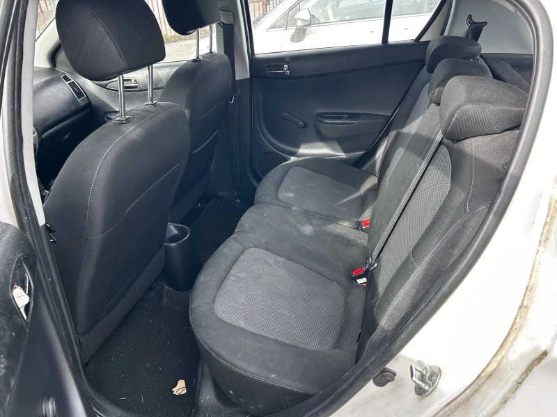 Hyundai I20 1.2 16V, снимка 7 - Автомобили и джипове - 53599599