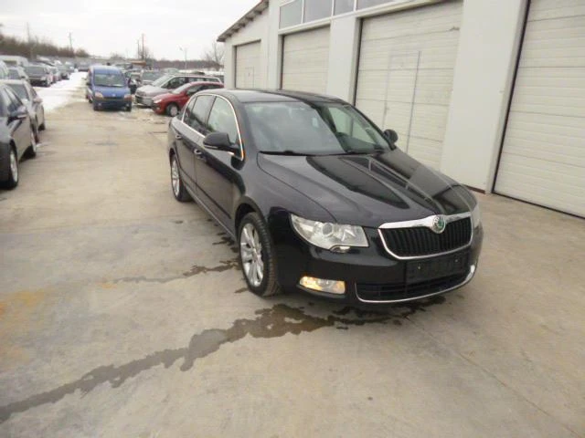 Skoda Superb 2.0tdi  DSG,koja,UNIKAT - изображение 10