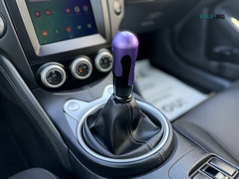 Nissan 370Z AвтоКредит * (ЦЕНА ДО БГ), снимка 16 - Автомобили и джипове - 54932954