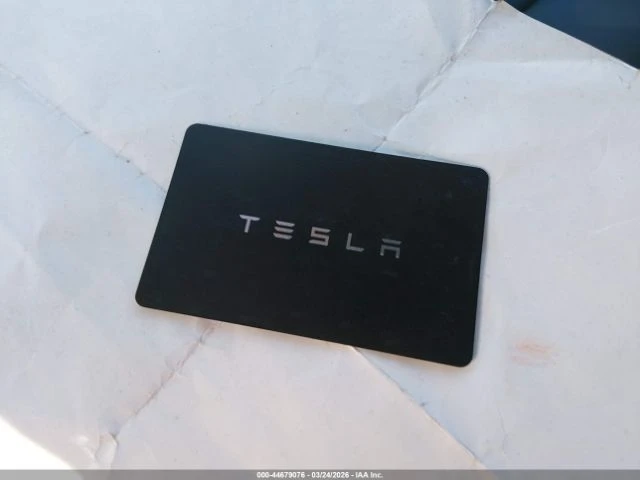 Tesla Model 3 PERFORMANCE* DUAL MOTOR* КОЖА* ПОДГРЕВ* ПАНОРАМА* , снимка 10 - Автомобили и джипове - 55387636