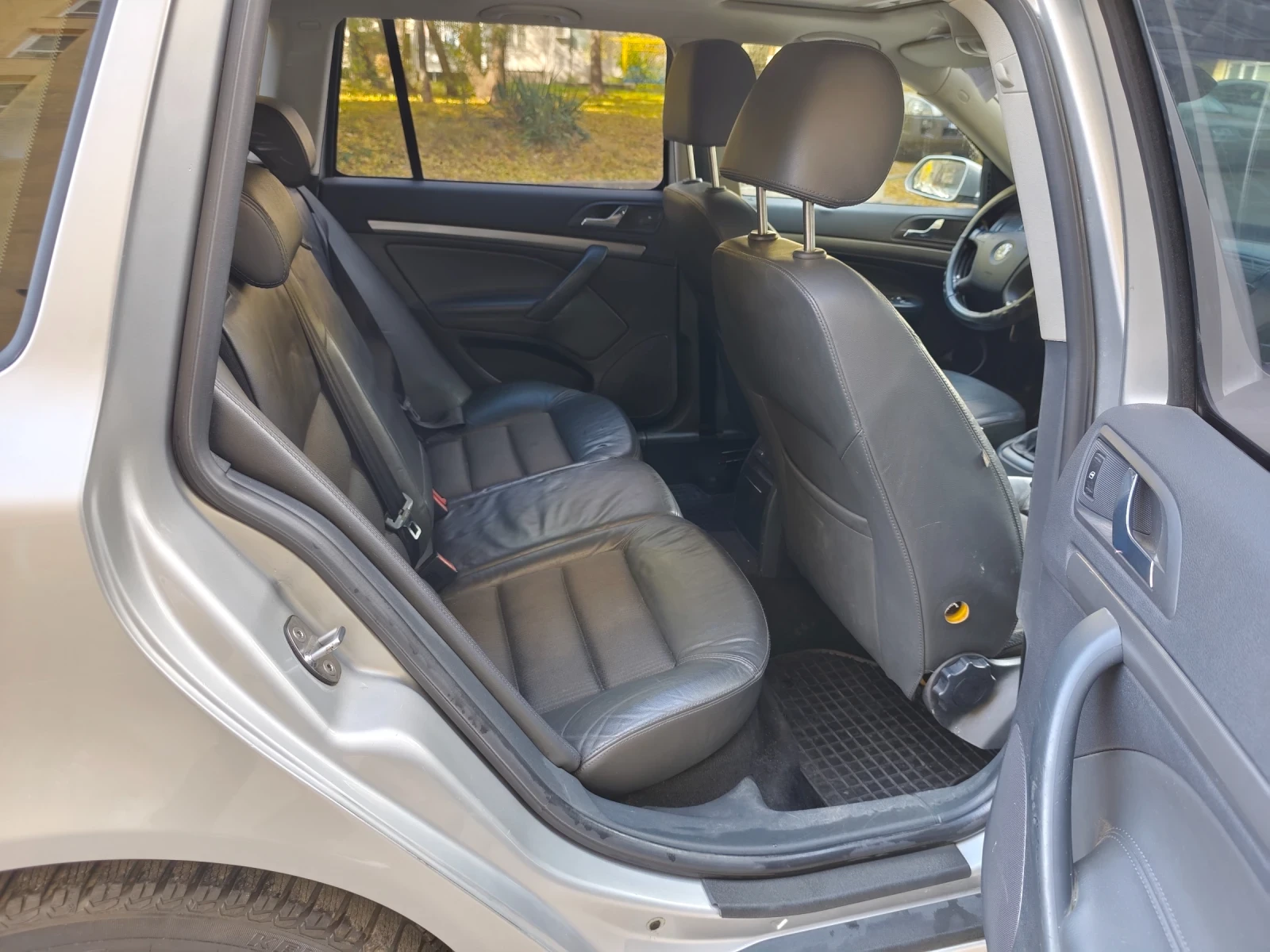 Skoda Octavia 2.0 TDI  6 * * !!! FULL! ! | Mobile.bg   12