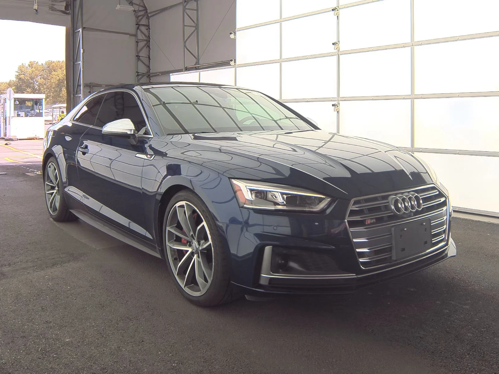 Audi S5 3.0T* PRESTIGE* ДИГИТАЛНО* ТАБЛО* ПОДГРЕВ* 360КАМЕ - изображение 3