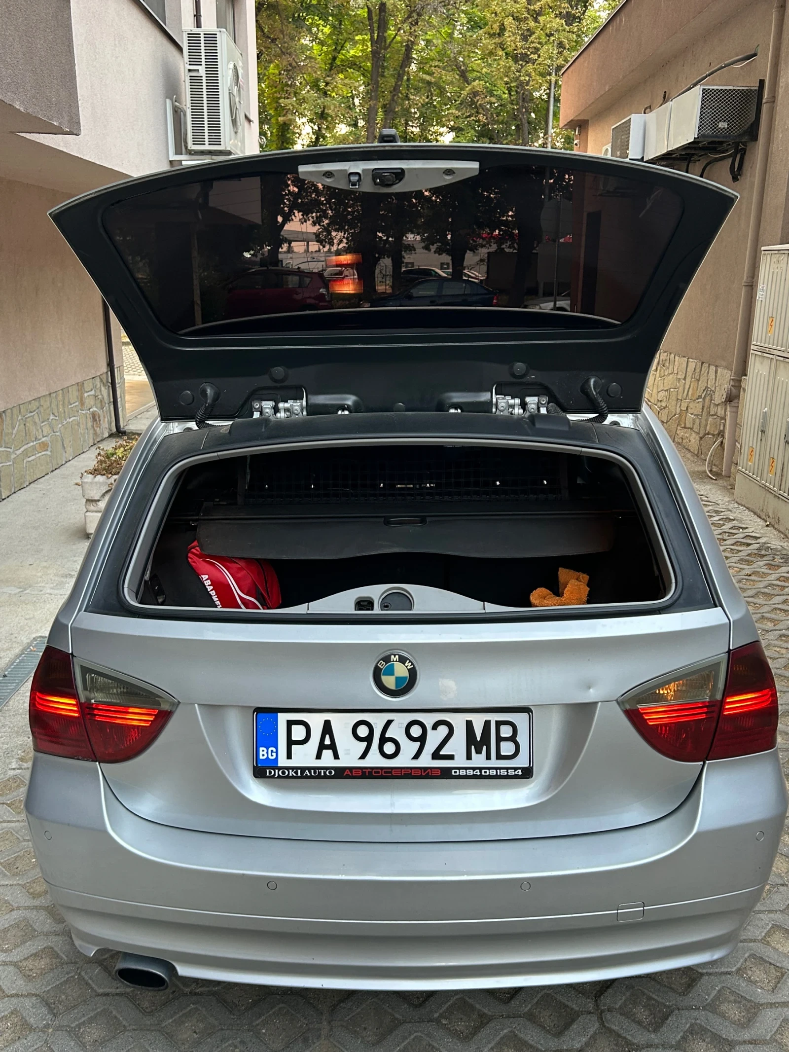 BMW 320 Navi Automat Kayless  - изображение 3
