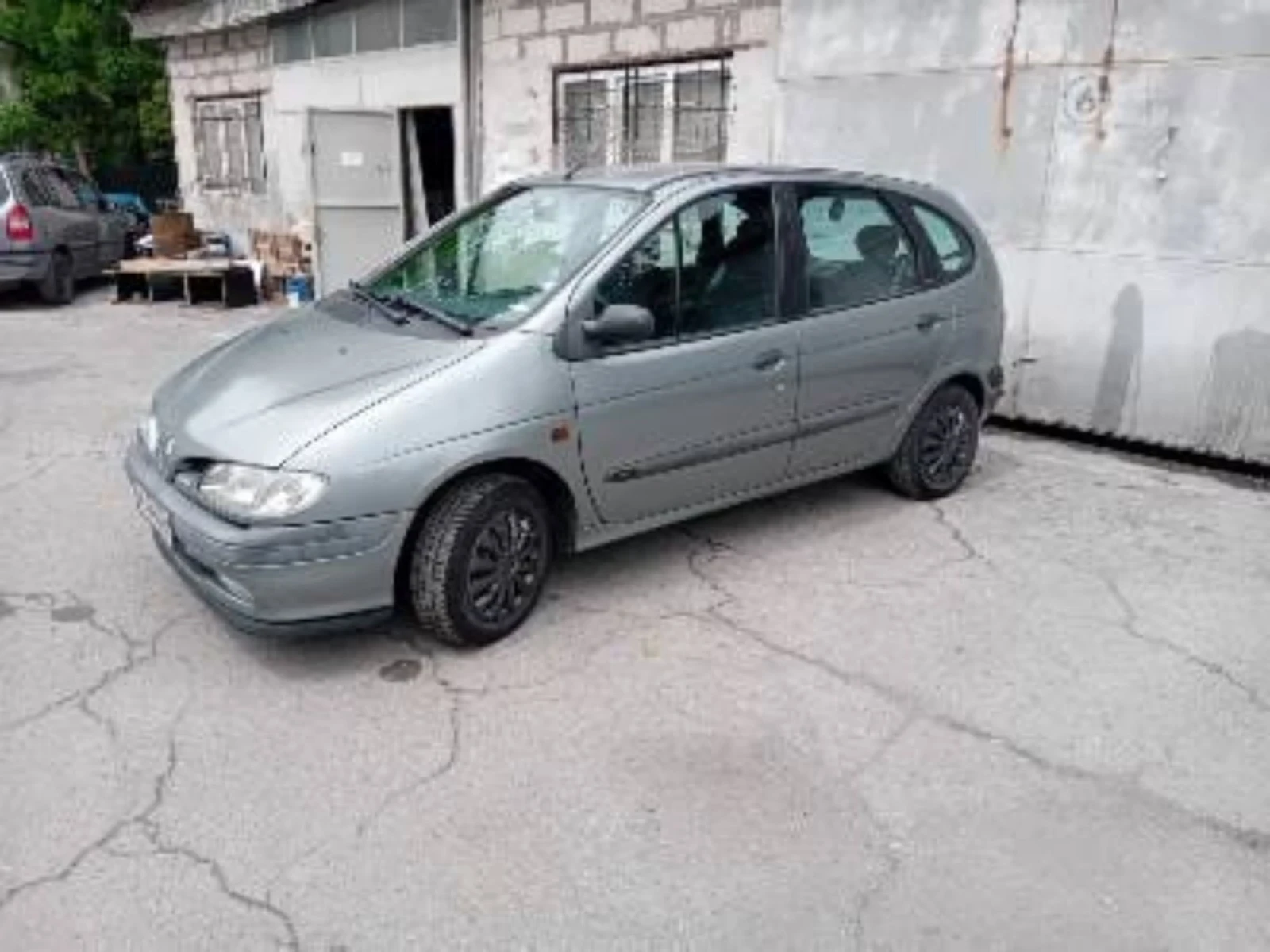 Renault Scenic  - изображение 5