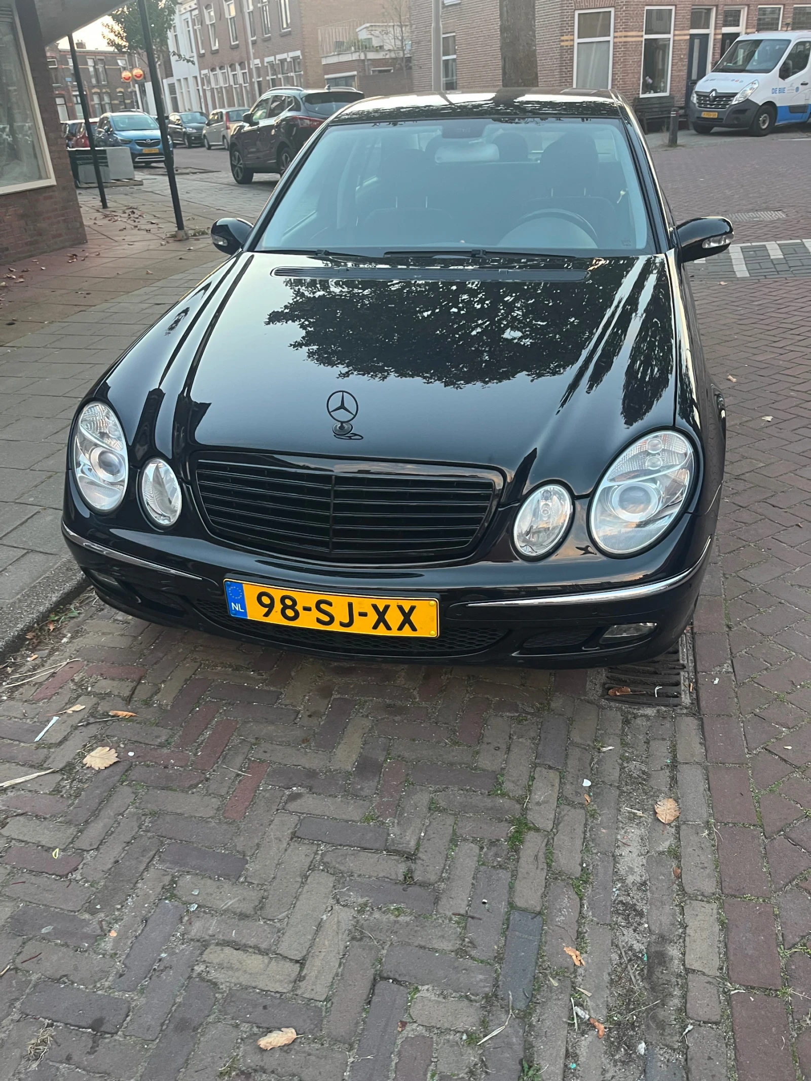 Mercedes-Benz E 200 | Mobile.bg — изображение 2