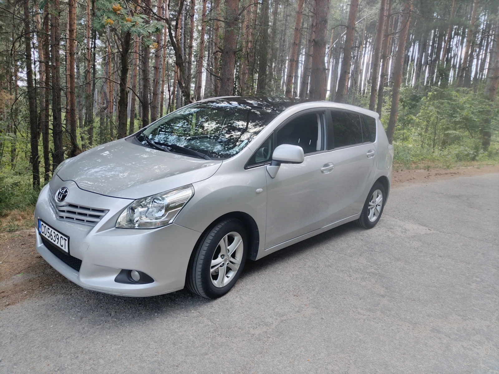 Toyota Verso  - изображение 6