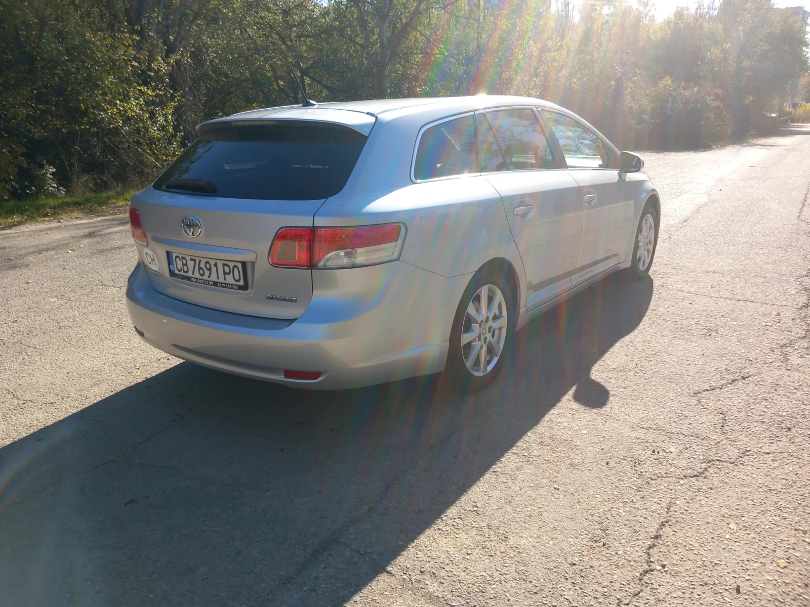 Toyota Avensis 2.0 i ГАЗ - изображение 5