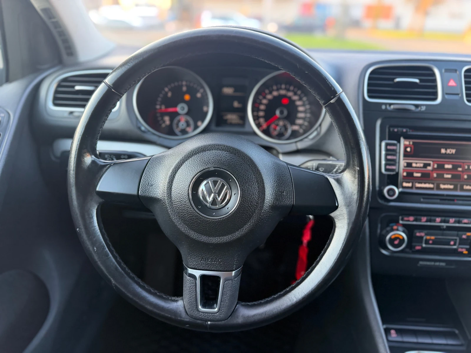 VW Golf 2.0 Tdi 4 Motion, снимка 7 - Автомобили и джипове - 54102033