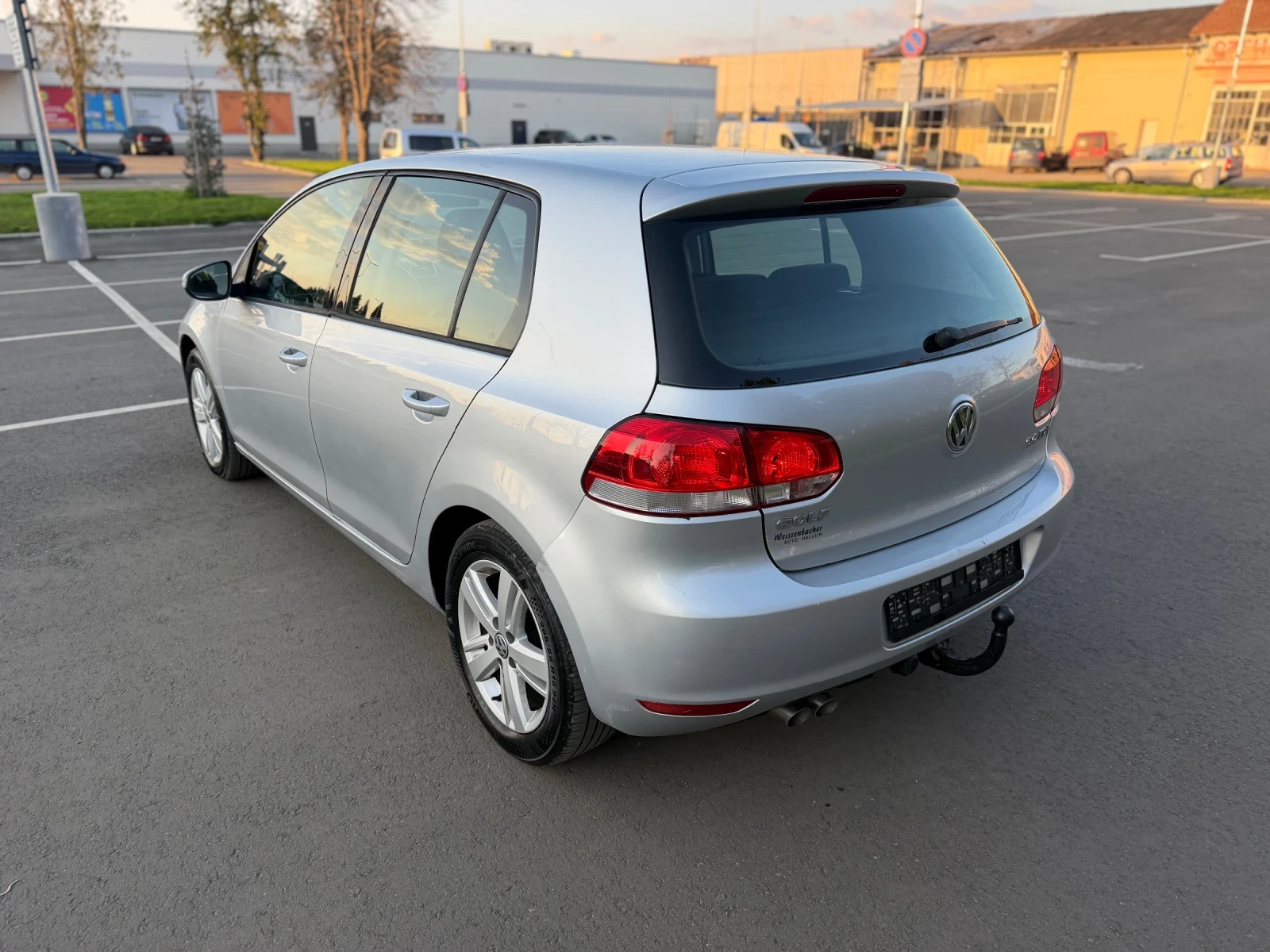 VW Golf 2.0 Tdi 4 Motion, снимка 3 - Автомобили и джипове - 54102033