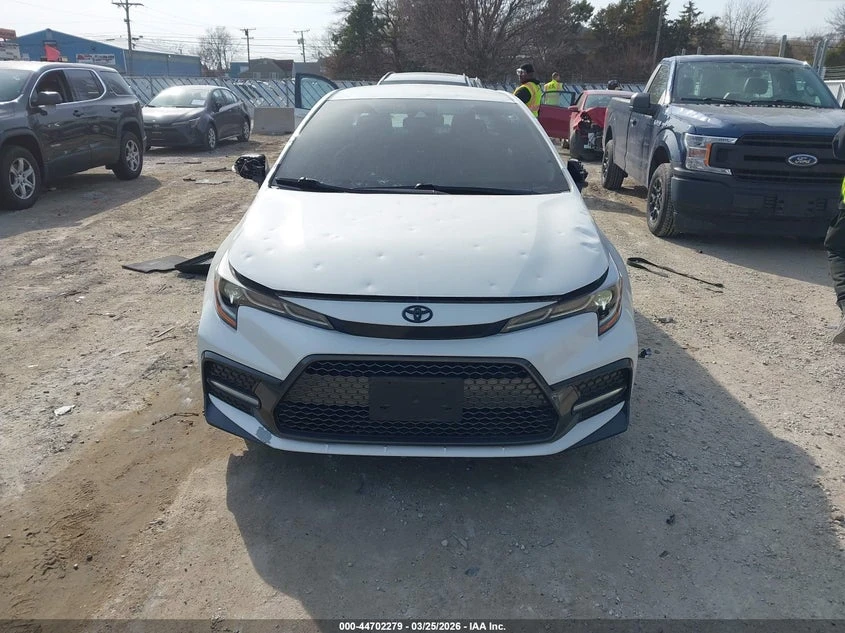 Toyota Corolla 2.0l Se* ����� �� ��� *  | Mobile.bg � ����������� 12