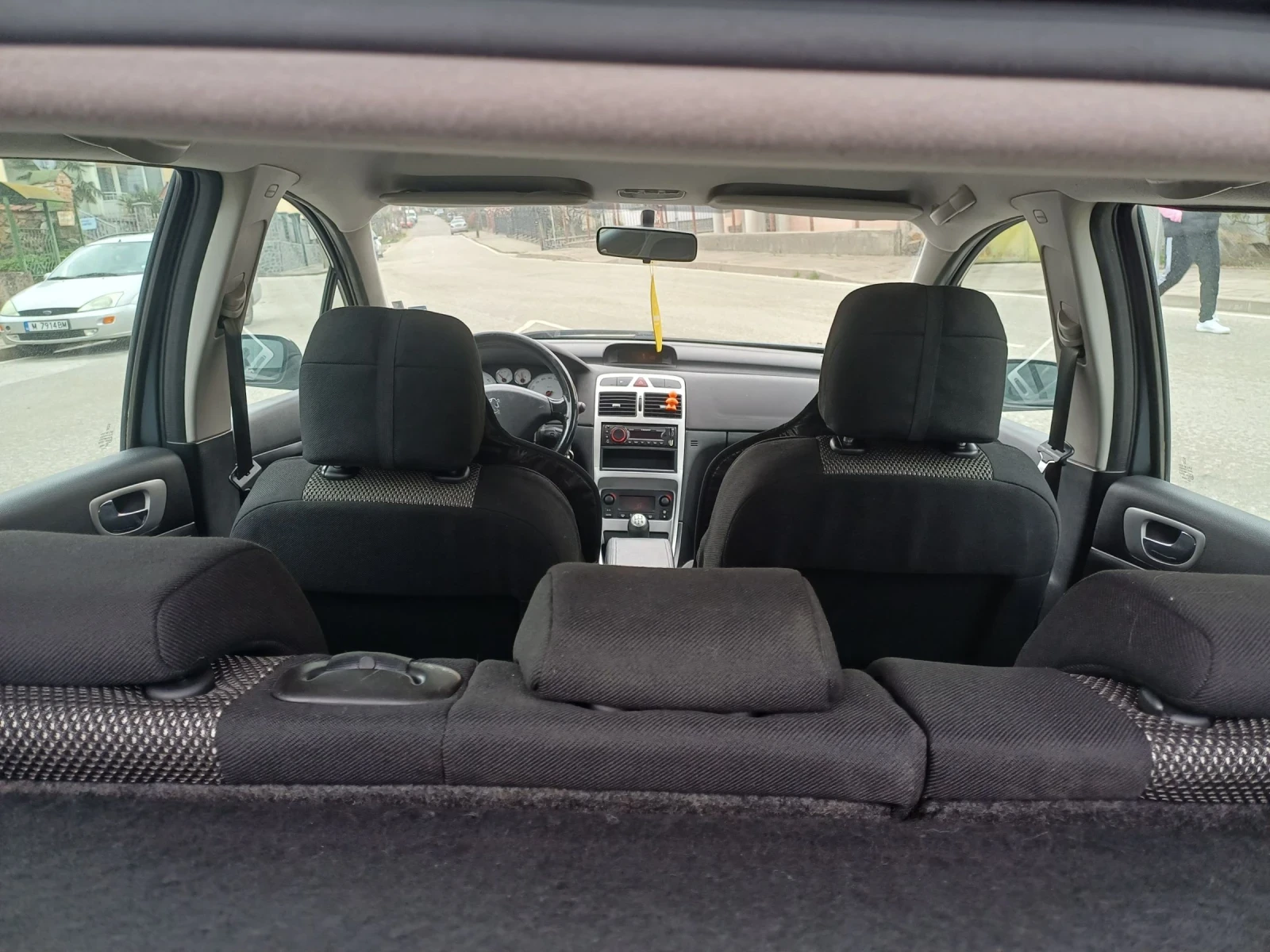 Peugeot 307 1.6 HDI, снимка 14 - Автомобили и джипове - 54401755