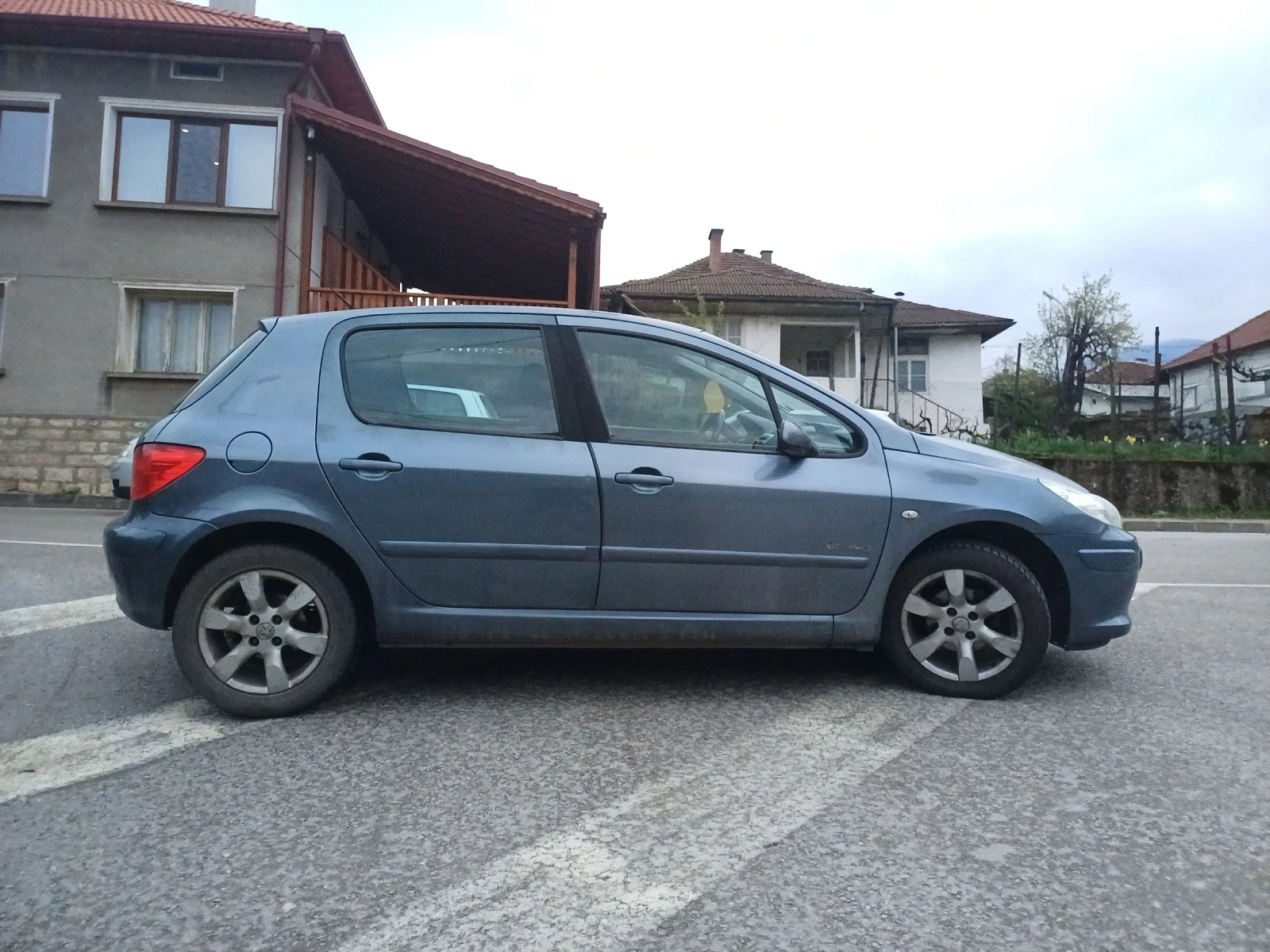 Peugeot 307 1.6 HDI, снимка 7 - Автомобили и джипове - 54401755