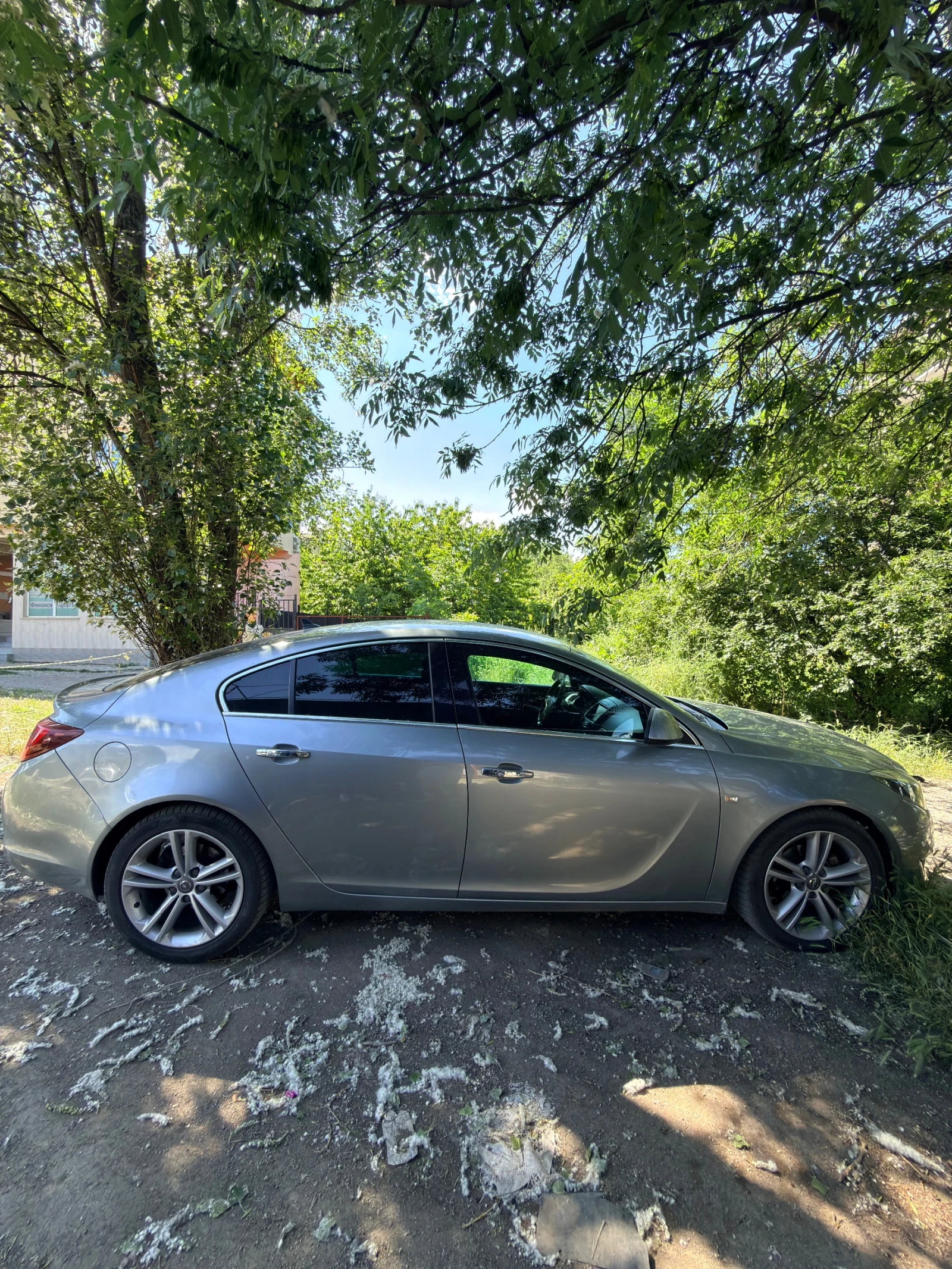 Opel Insignia, снимка 3 - Автомобили и джипове - 54864280
