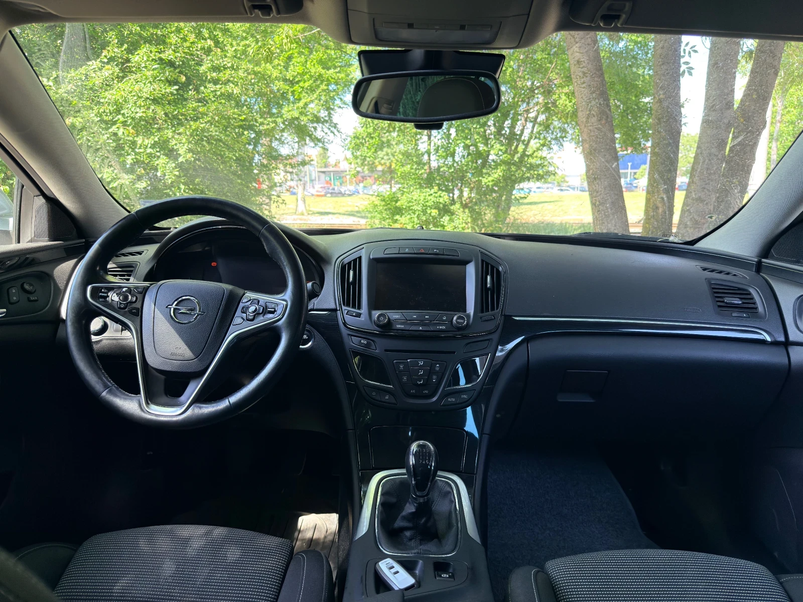 Opel Insignia, снимка 6 - Автомобили и джипове - 54864280